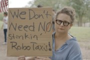 鄂尔多斯特斯拉在得州奥斯汀遭遇抗议活动：反对马斯克Robotaxi计划
